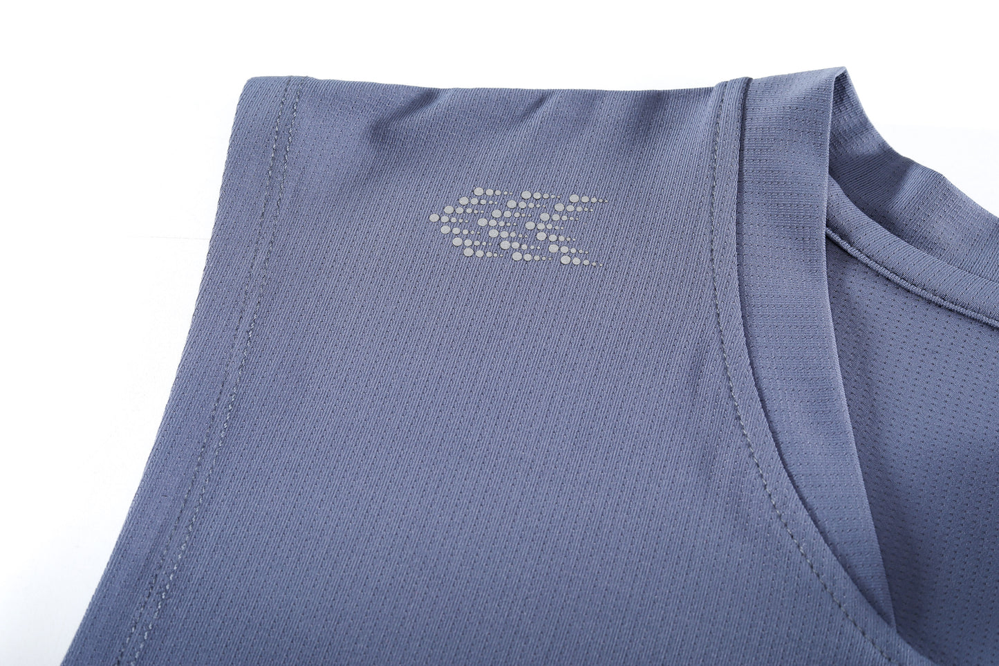 Men's sleeveless running top