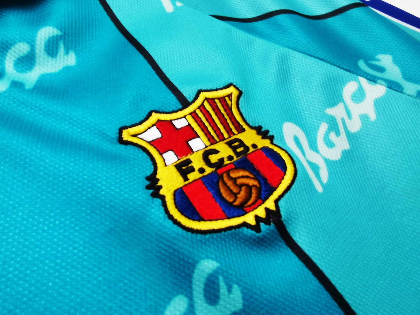 1996/97 season Barcelona away shirt retro soccer jersey