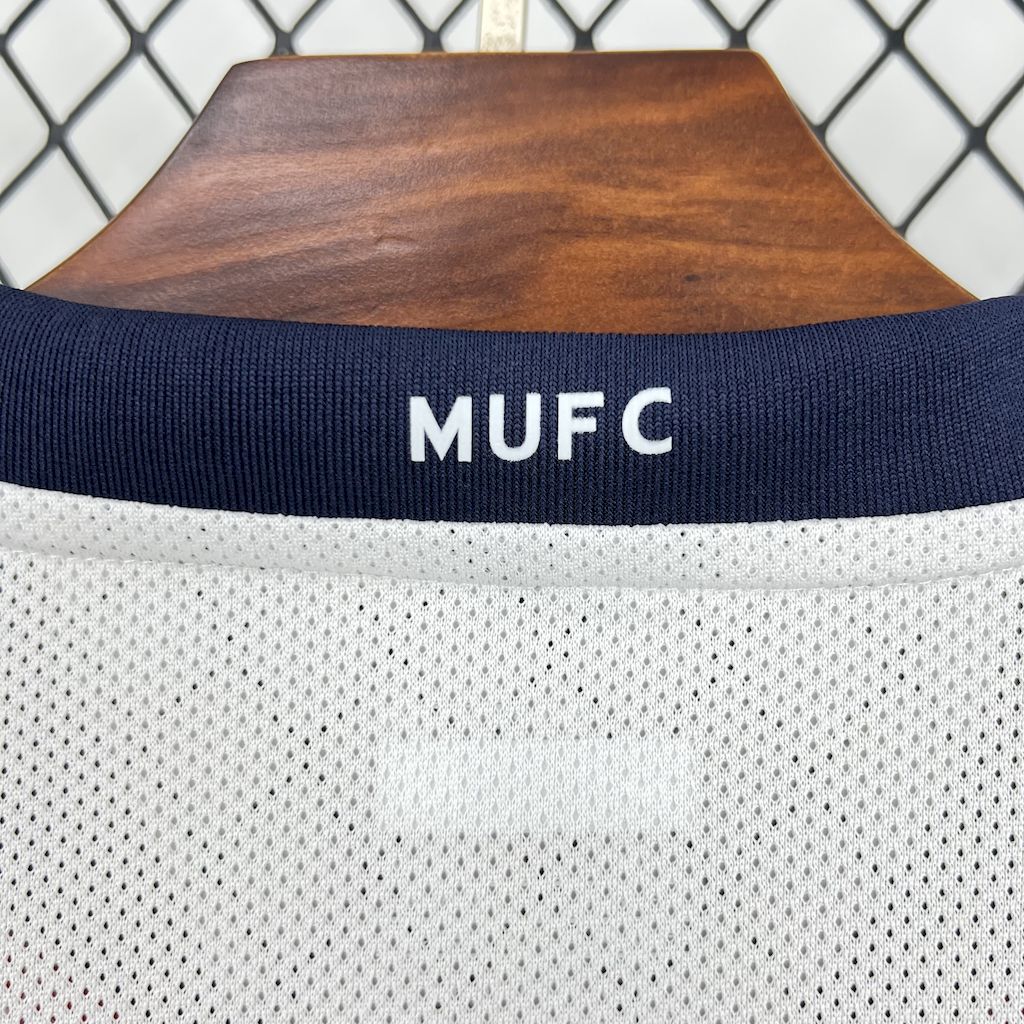 Retro 2008/09 Man United Away Kit Adult