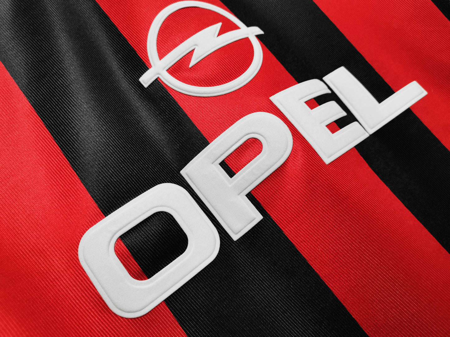 Retro 1998/99 AC Milan Home Kit