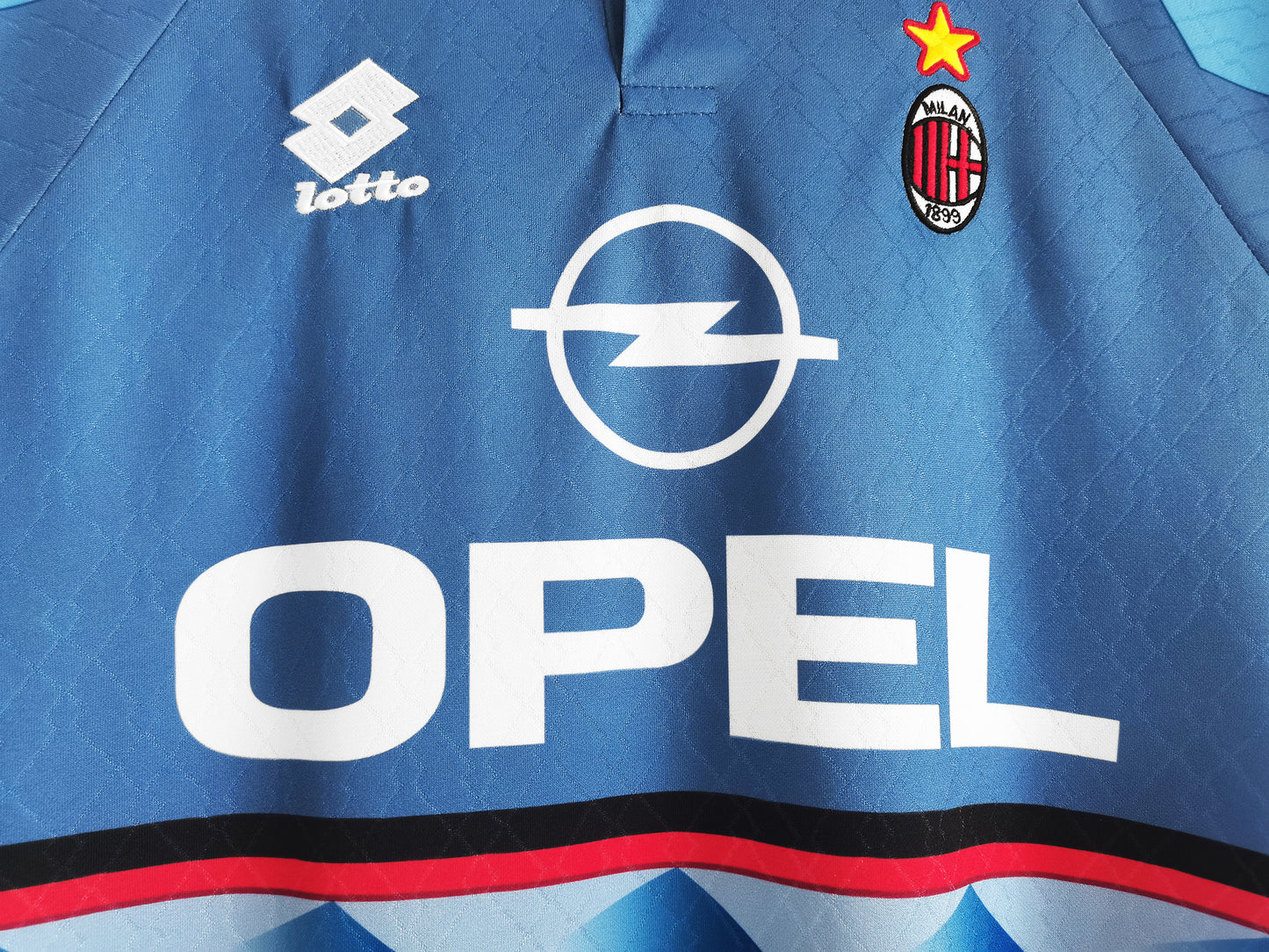 Retro 1995/96 AC Milan Third Kit