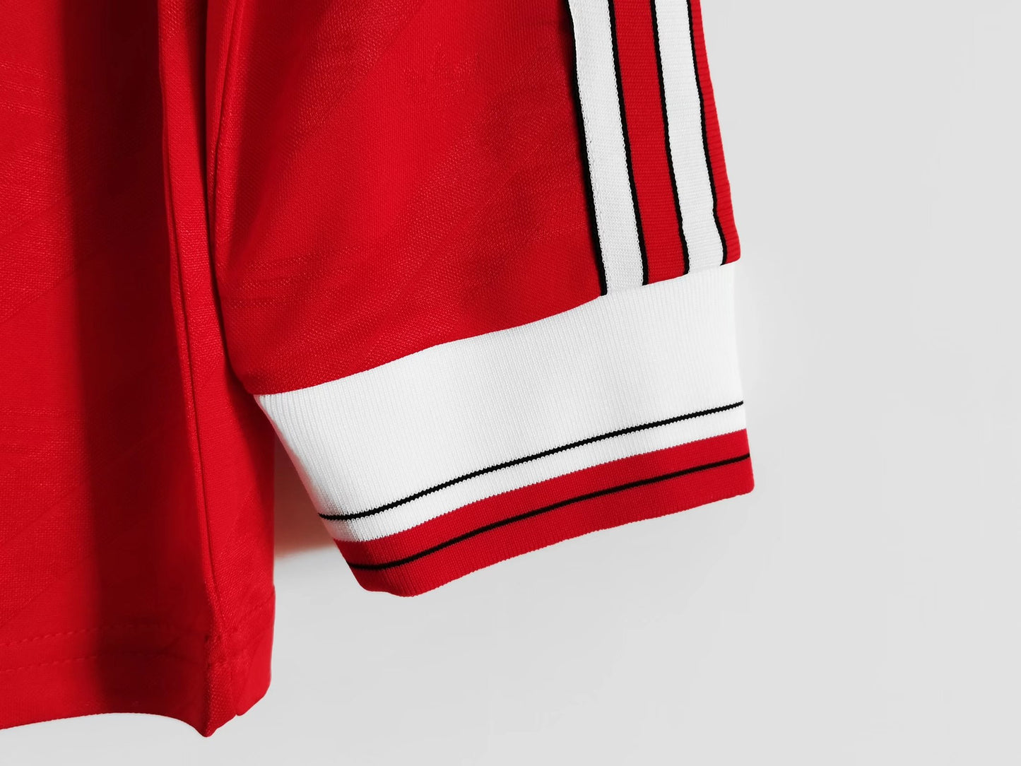 Retro 1986/88 Man United Home Kit Adult