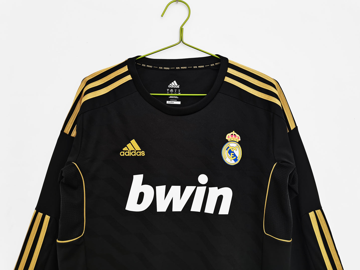 Retro2011/12 Real Madrid Away Kit Adult
