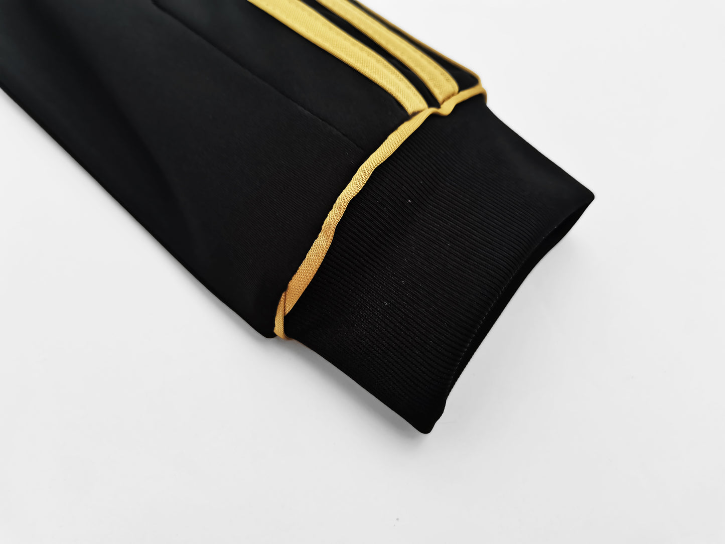 Retro2011/12 Real Madrid Away Kit Adult