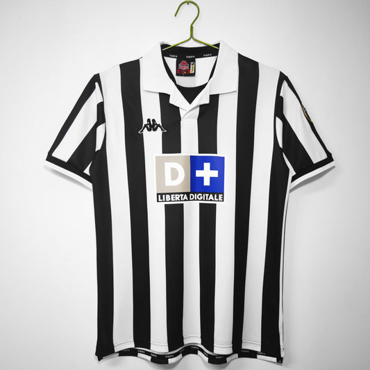 Retro 1998/99 Juventus Home Kit Adult
