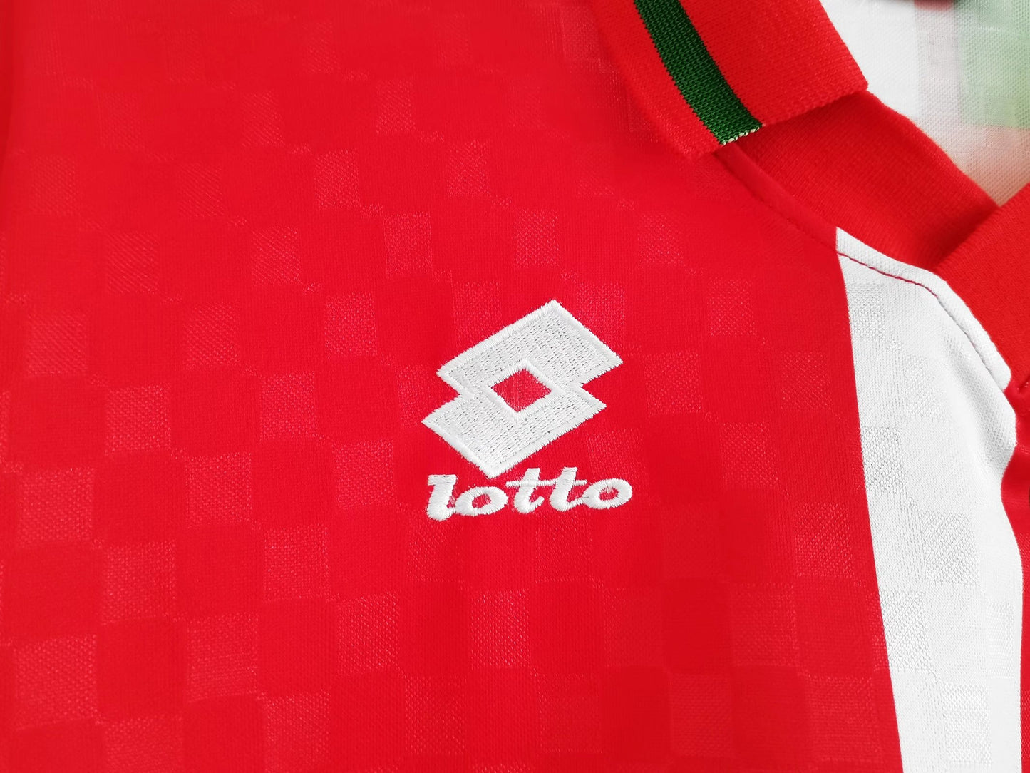 Retro 1976/79 Wales Away Jersey