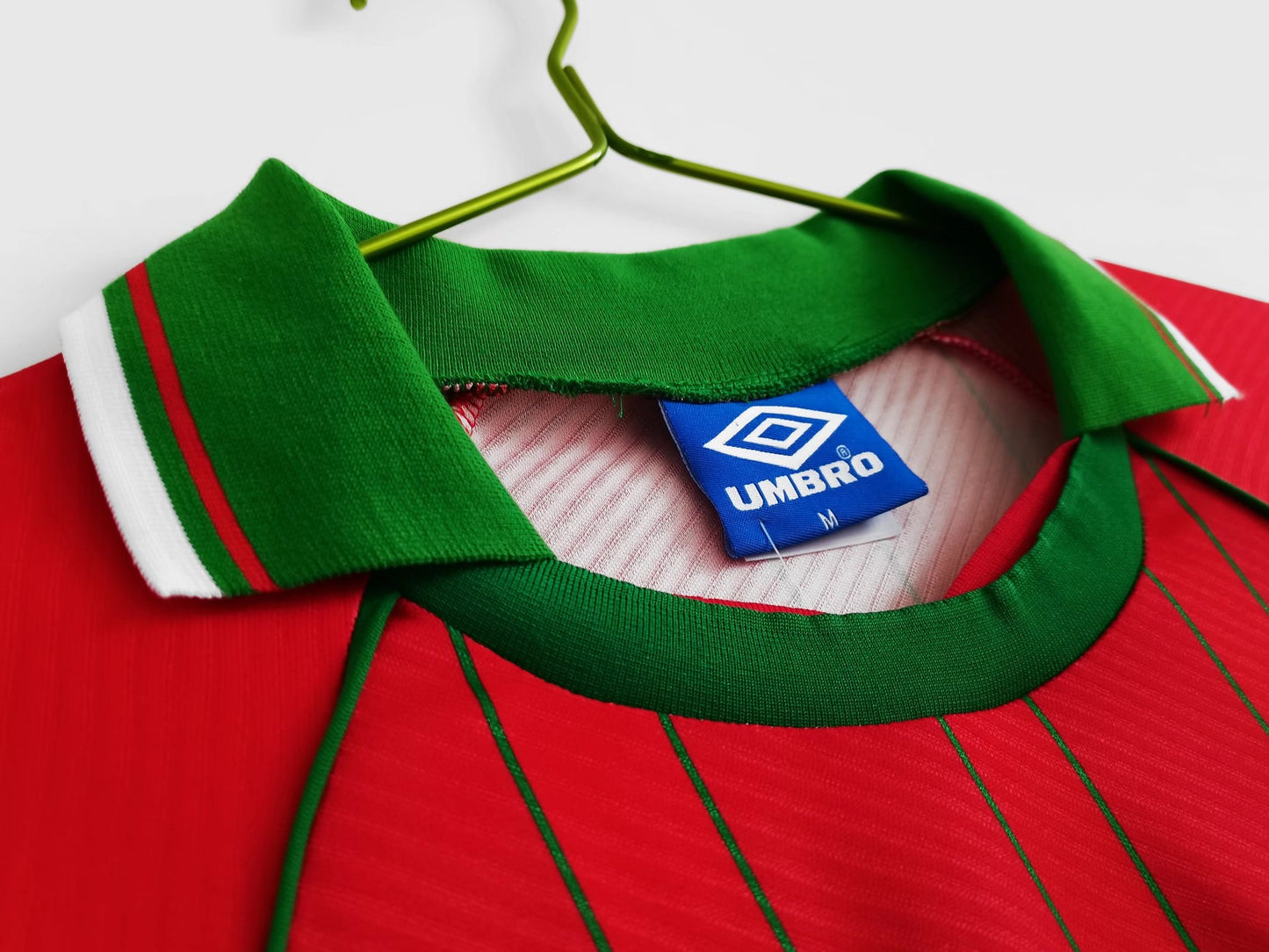 Retro 1982 Wales Away Jersey