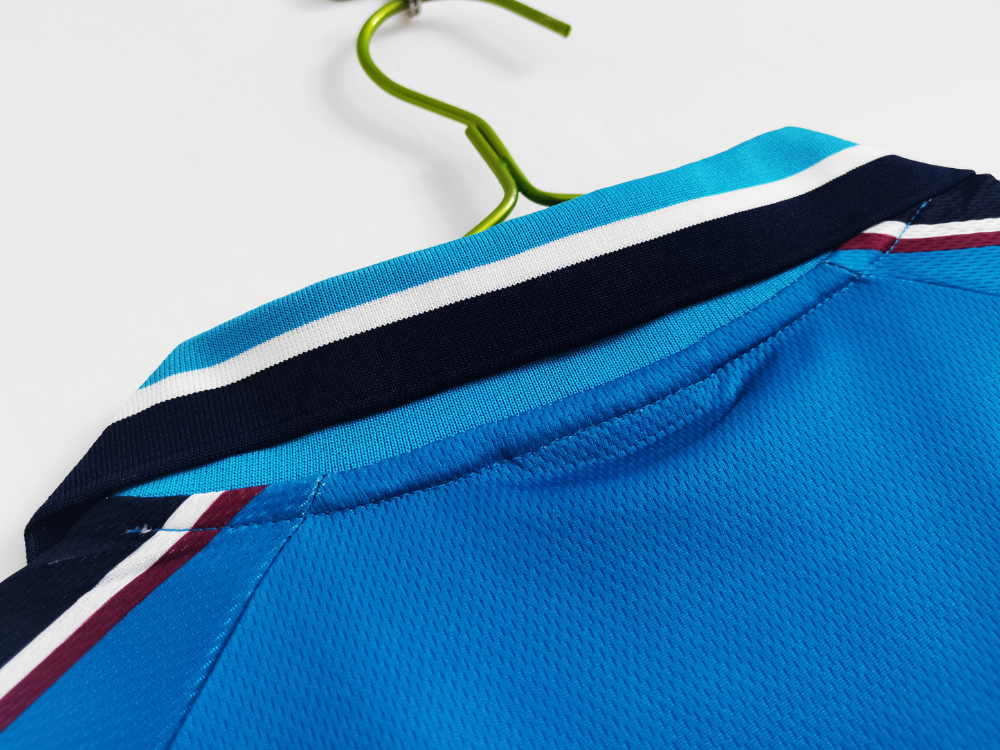 Retro 1997/98 Manchester City Home Jersey