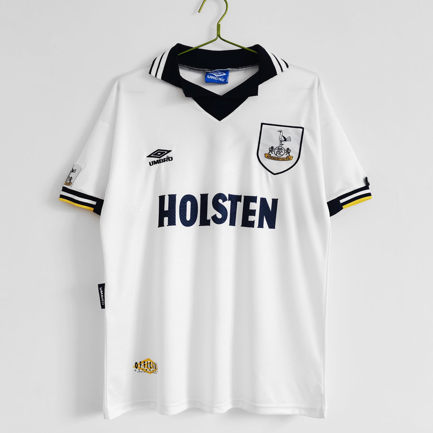 Retro 1994/95 Tottenham Home Kit
