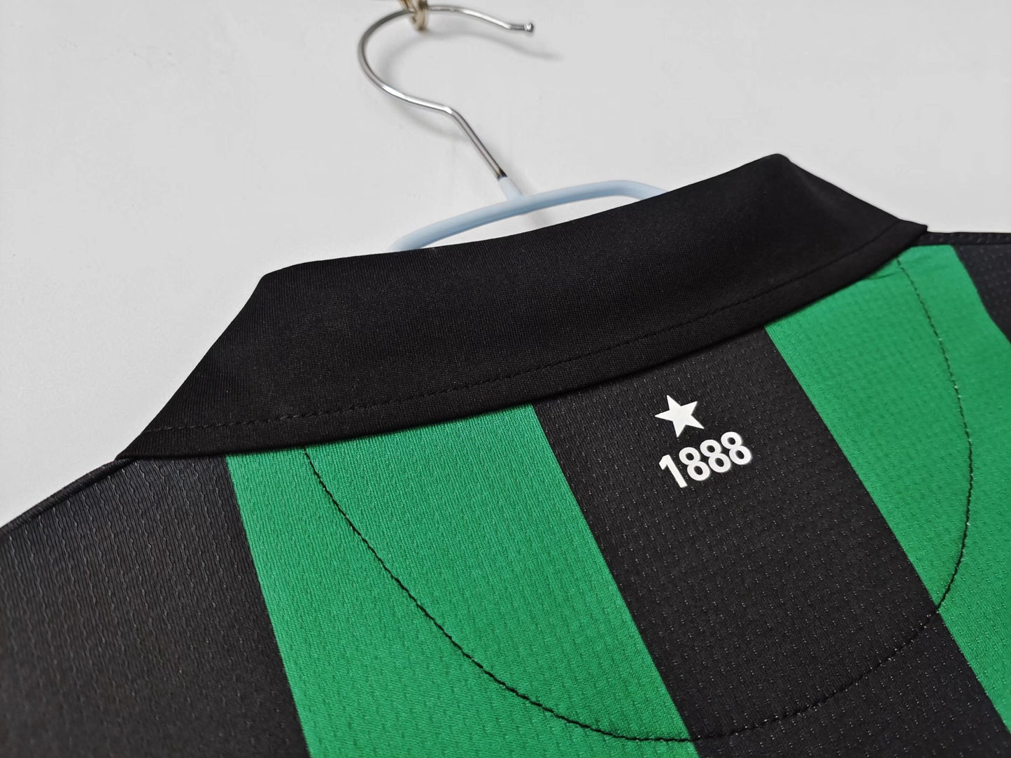 Retro 2006/07 Celtic Away Jersey
