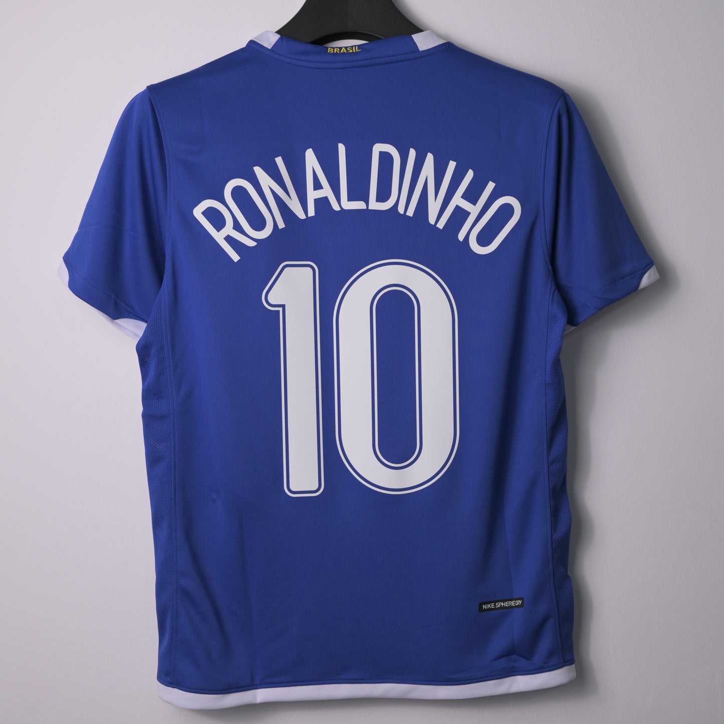 Brazil 2006 Away Kit RONALDINHO #10 Retro Adult