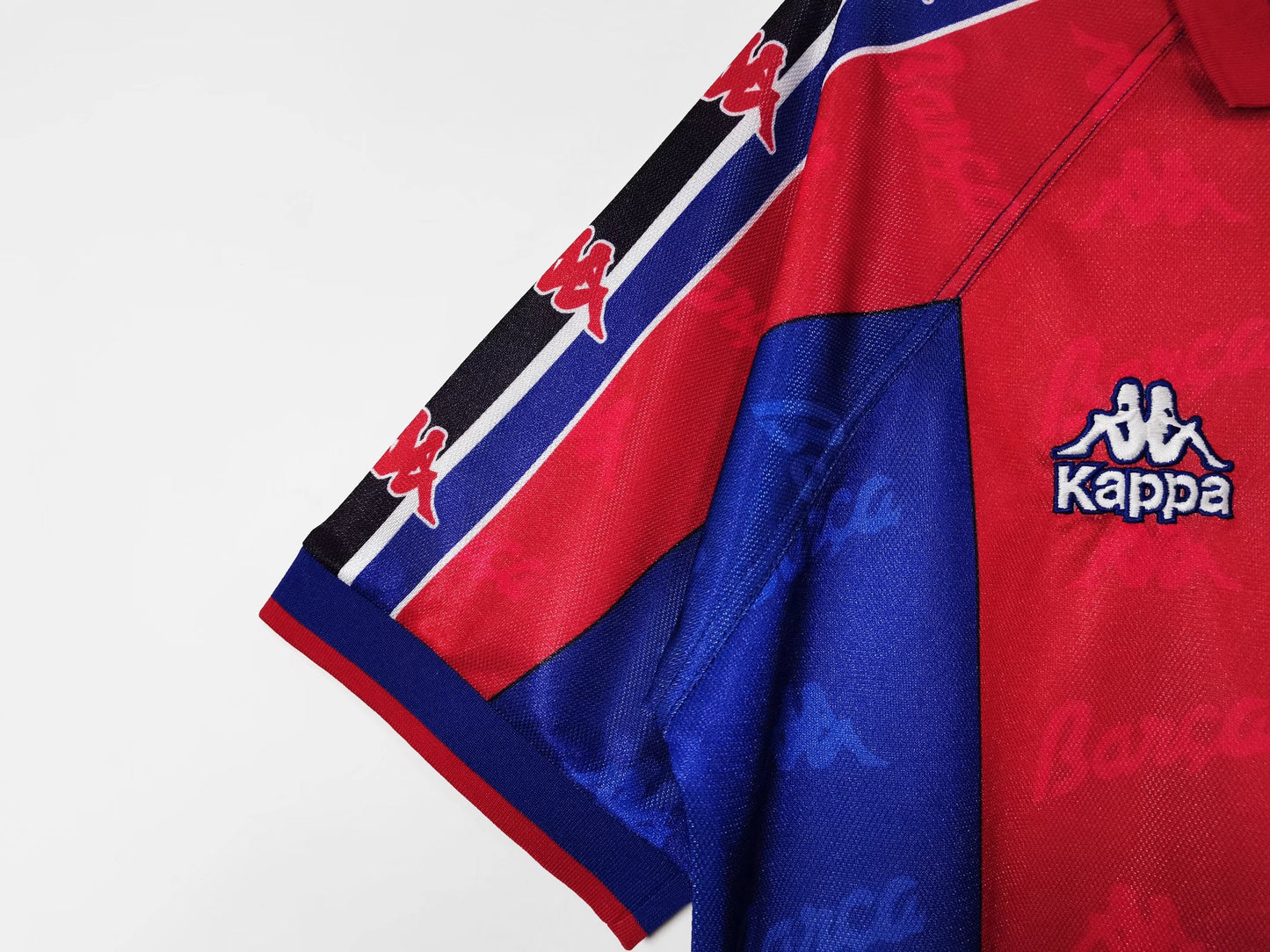 Retro-Fußballtrikot des FC Barcelona aus der Saison 1996/97