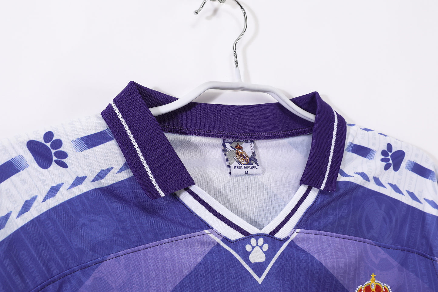 Real Madrid 1996/97 Away Jersey Retro Kit