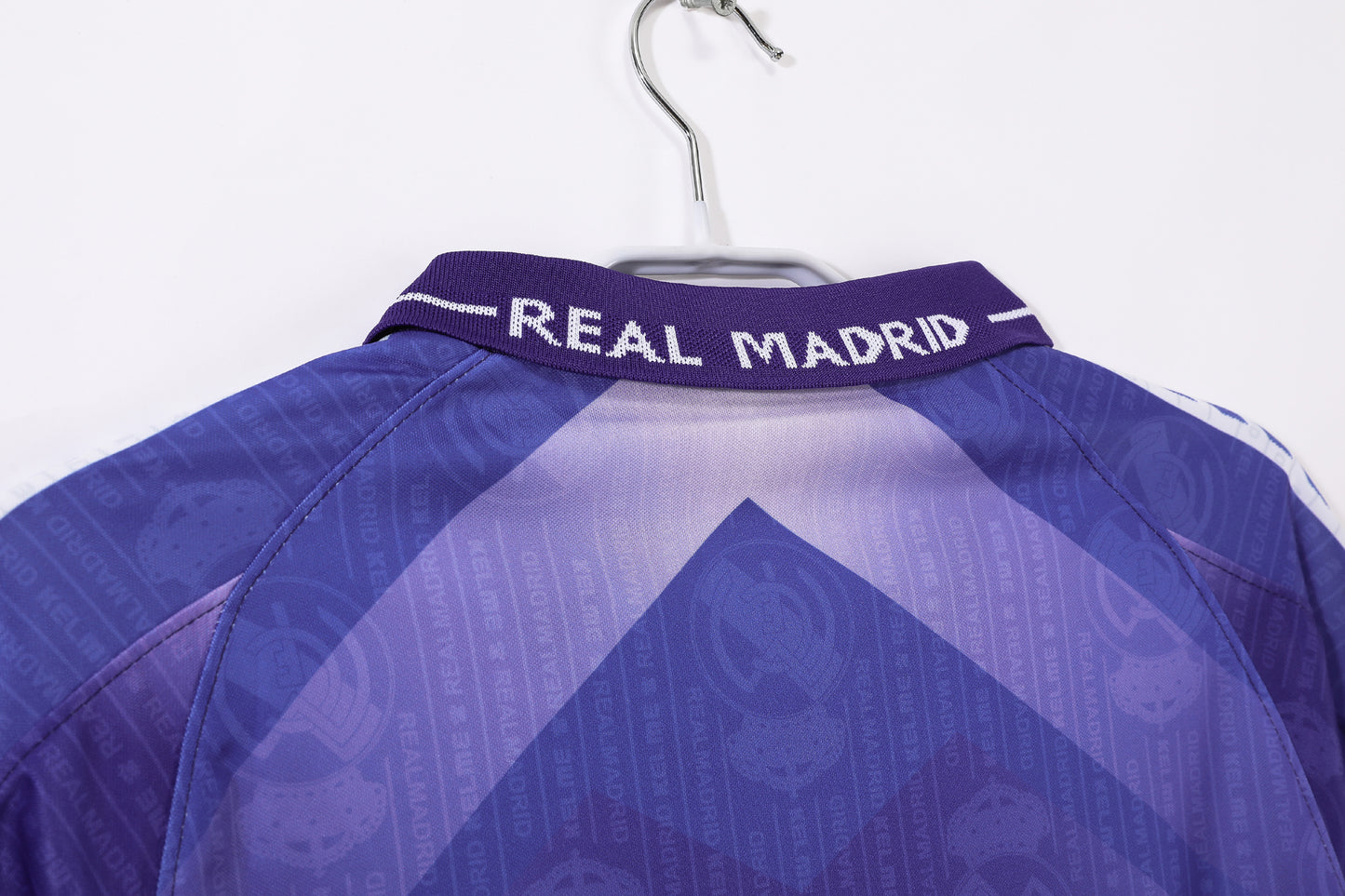 Real Madrid 1996/97 Away Jersey Retro Kit