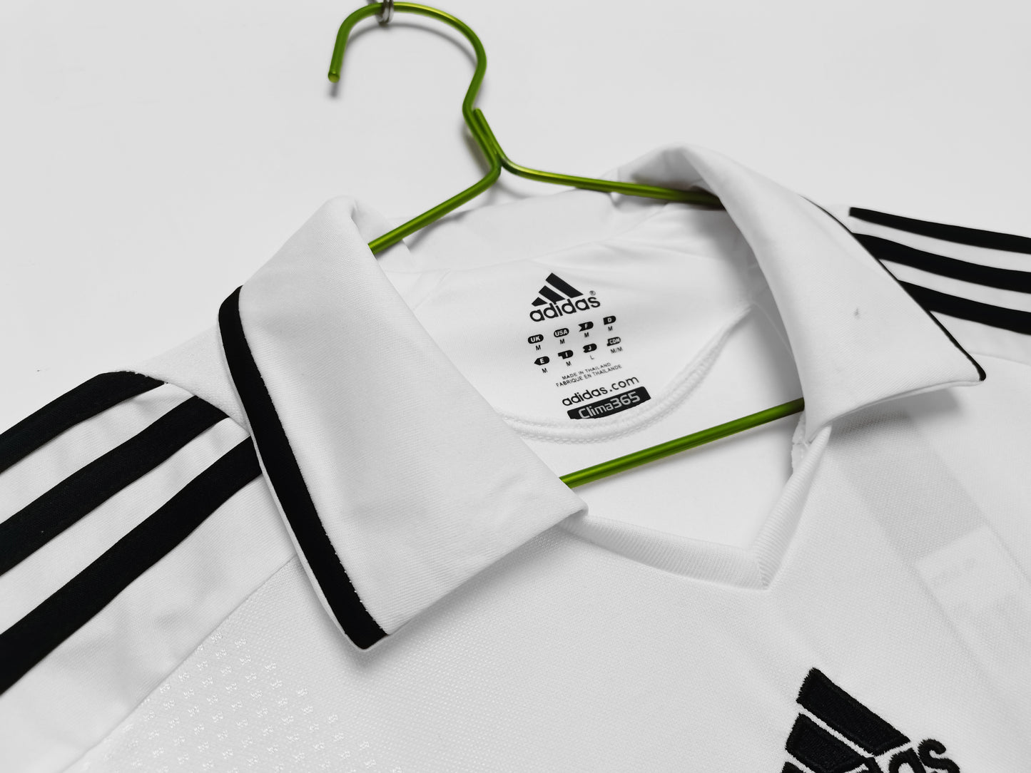 Real Madrid 2008/09 Home Kit Retro Adult Football Shirt