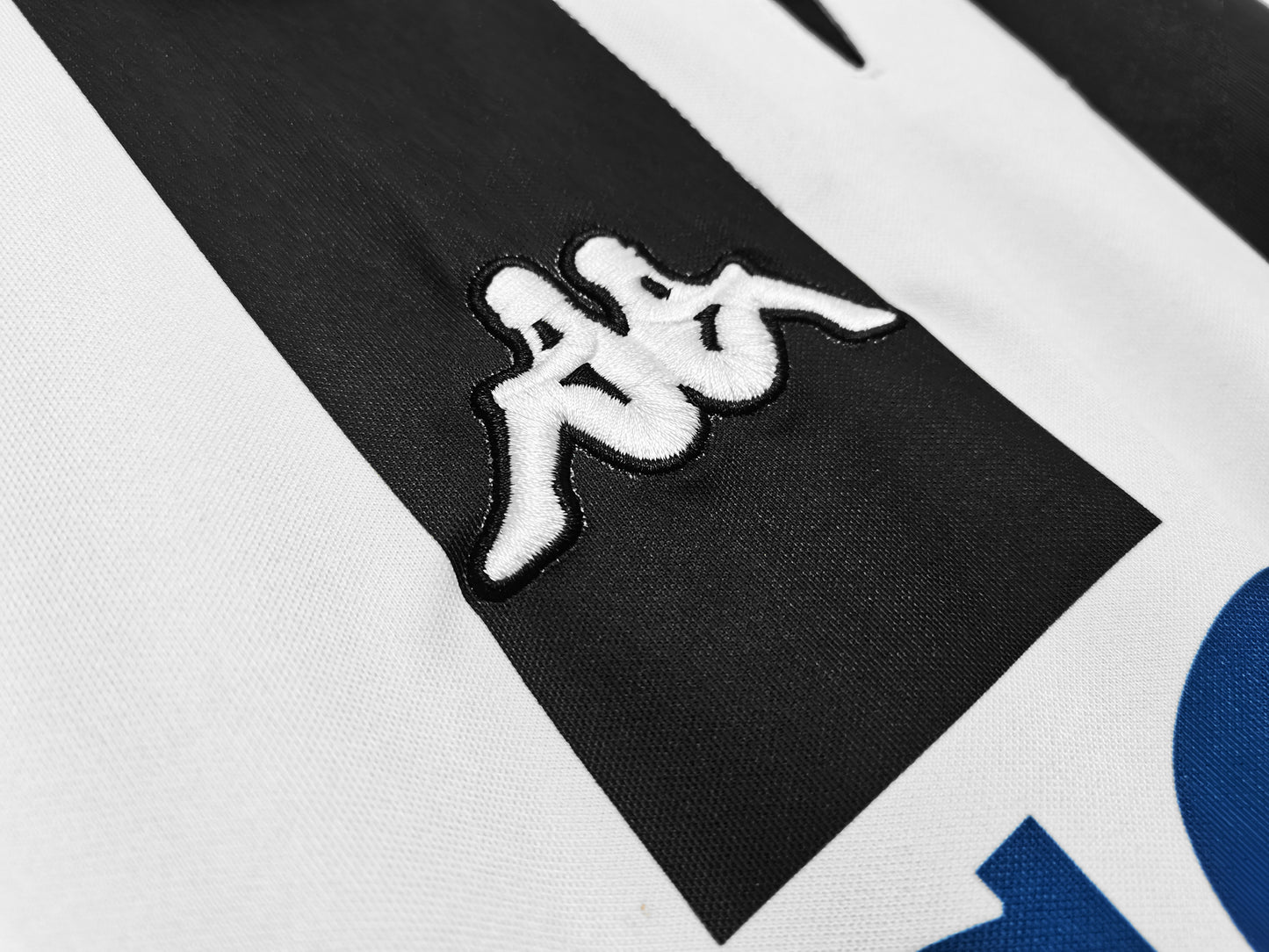 Retro 1997/98 Juventus At Home Kit Adult