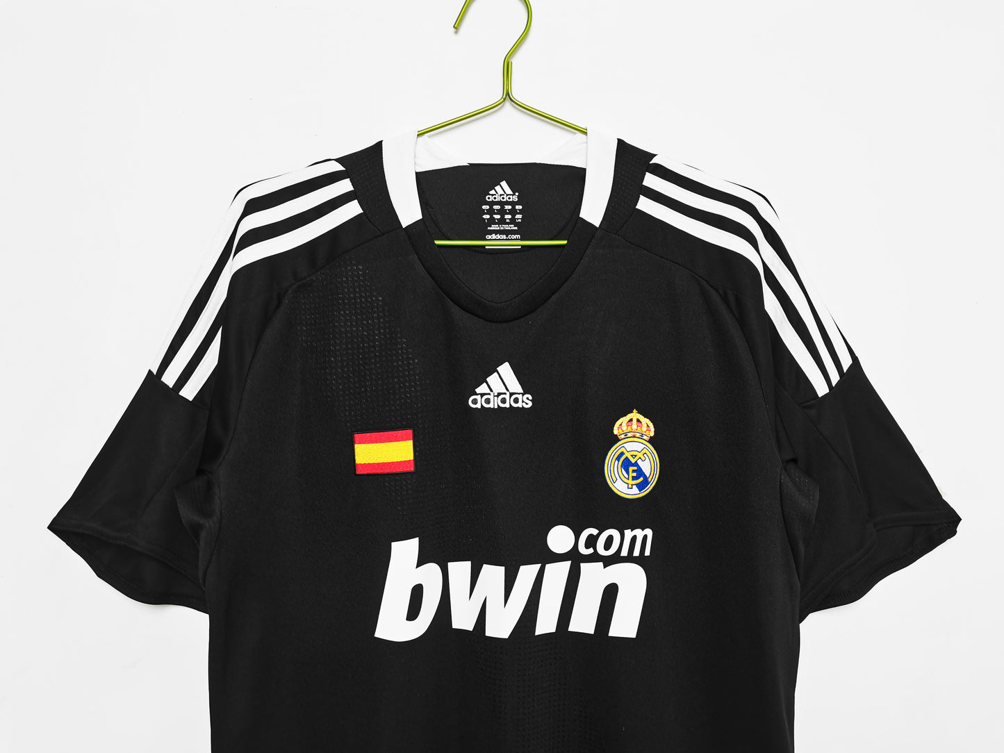 Real Madrid 2008/09 Away Kit Retro Adult Football Shirt