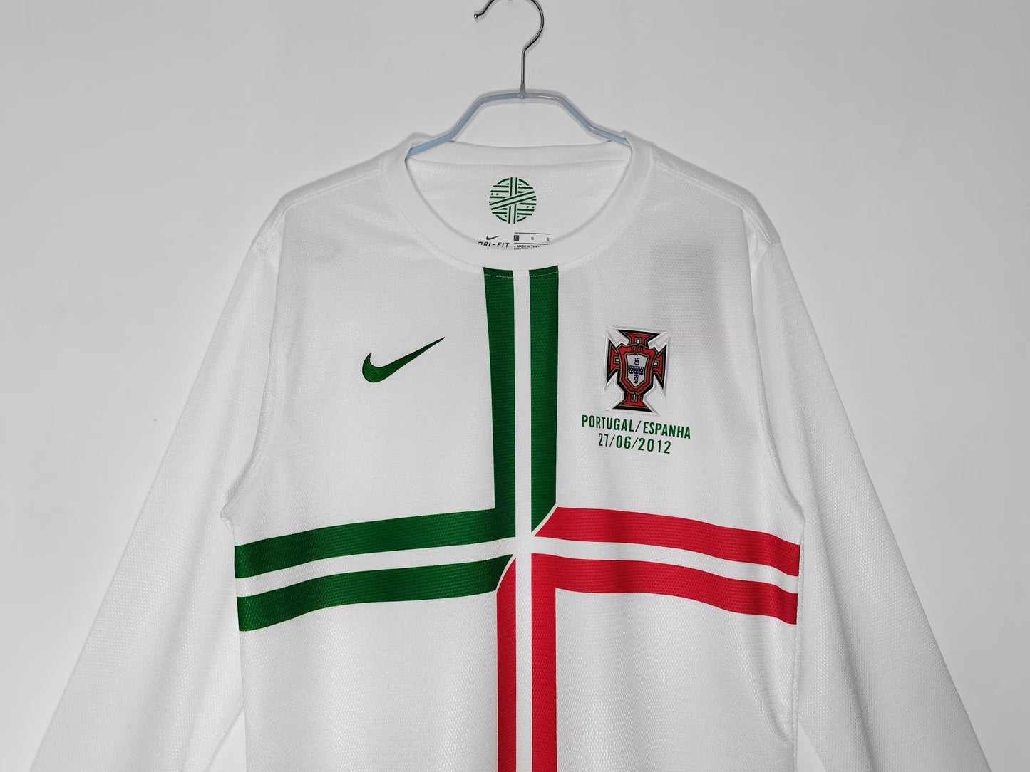 Retro 2012/13 Portugal Away Kit Adult