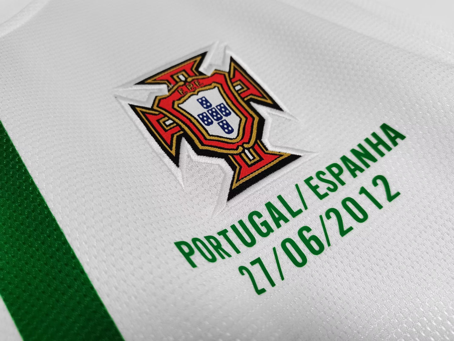 Retro 2012/13 Portugal Away Kit Adult