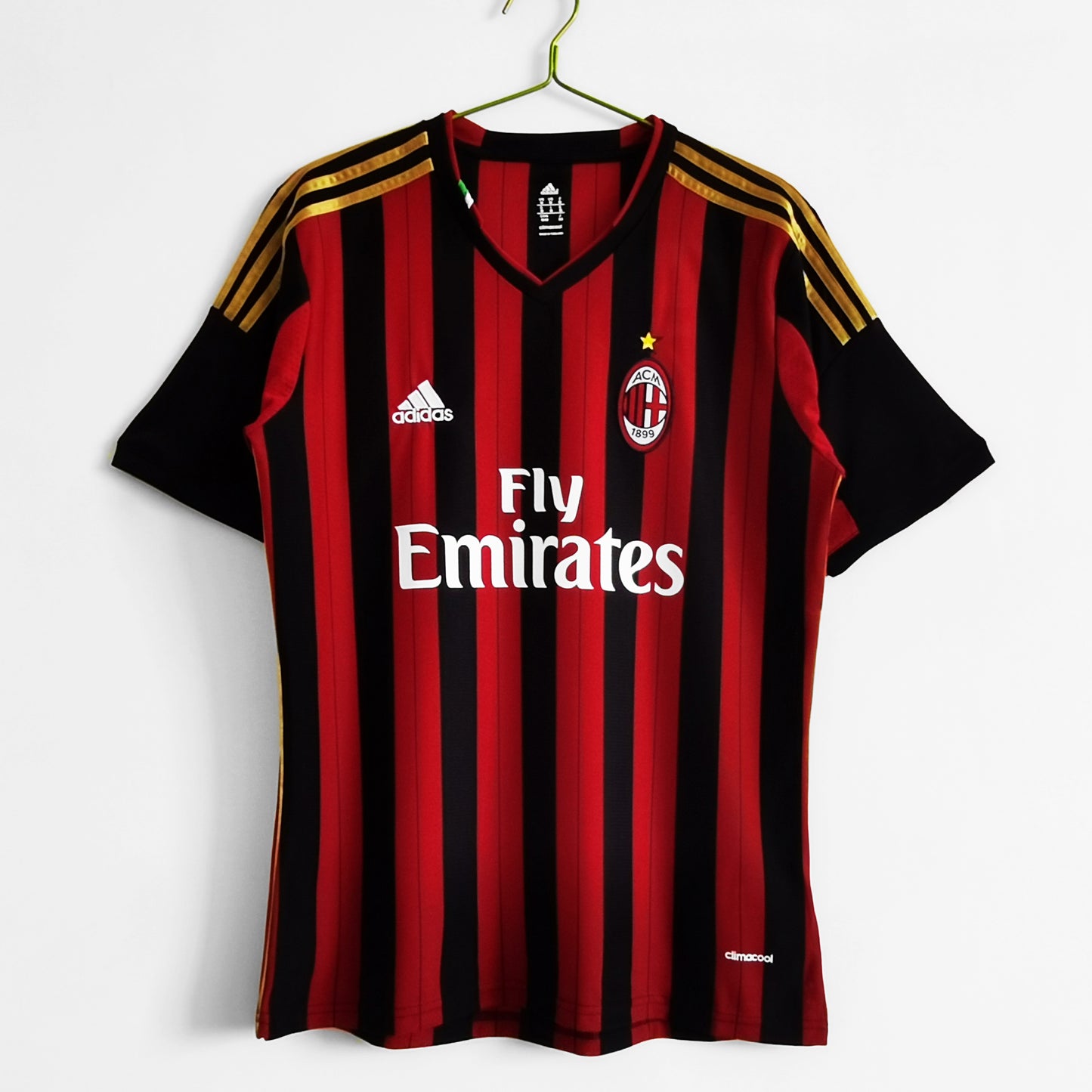 Retro 2013/14 AC Milan Home Kit