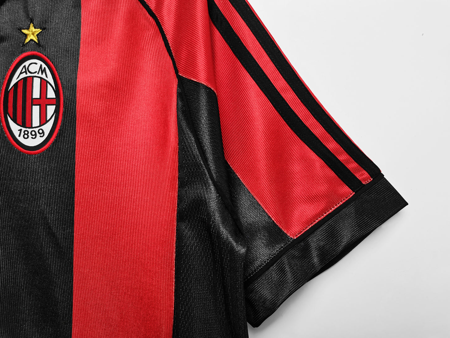 Retro 1998/99 AC Milan Home Kit