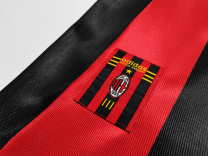 Retro 1998/99 AC Milan Home Kit
