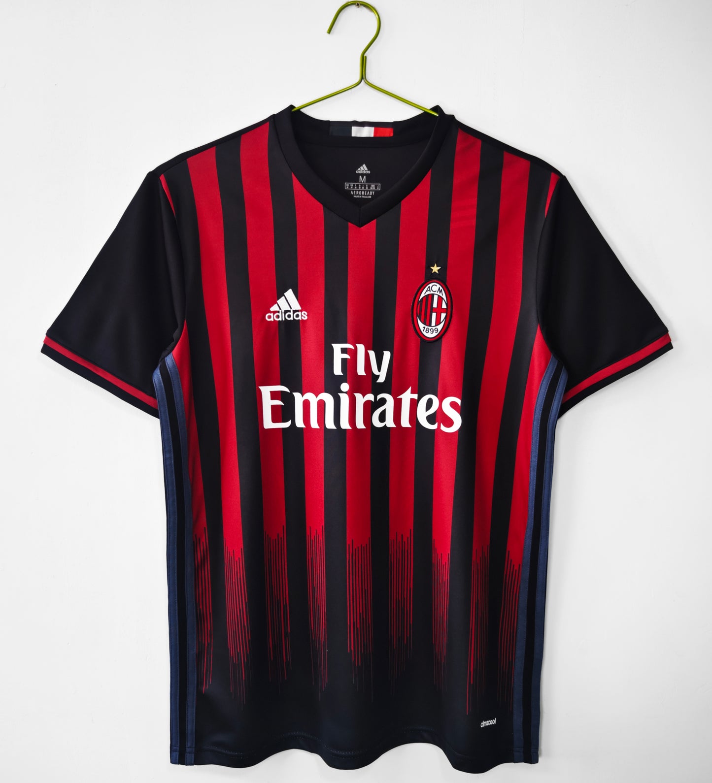 Retro 2016/17 AC Milan Home Kit