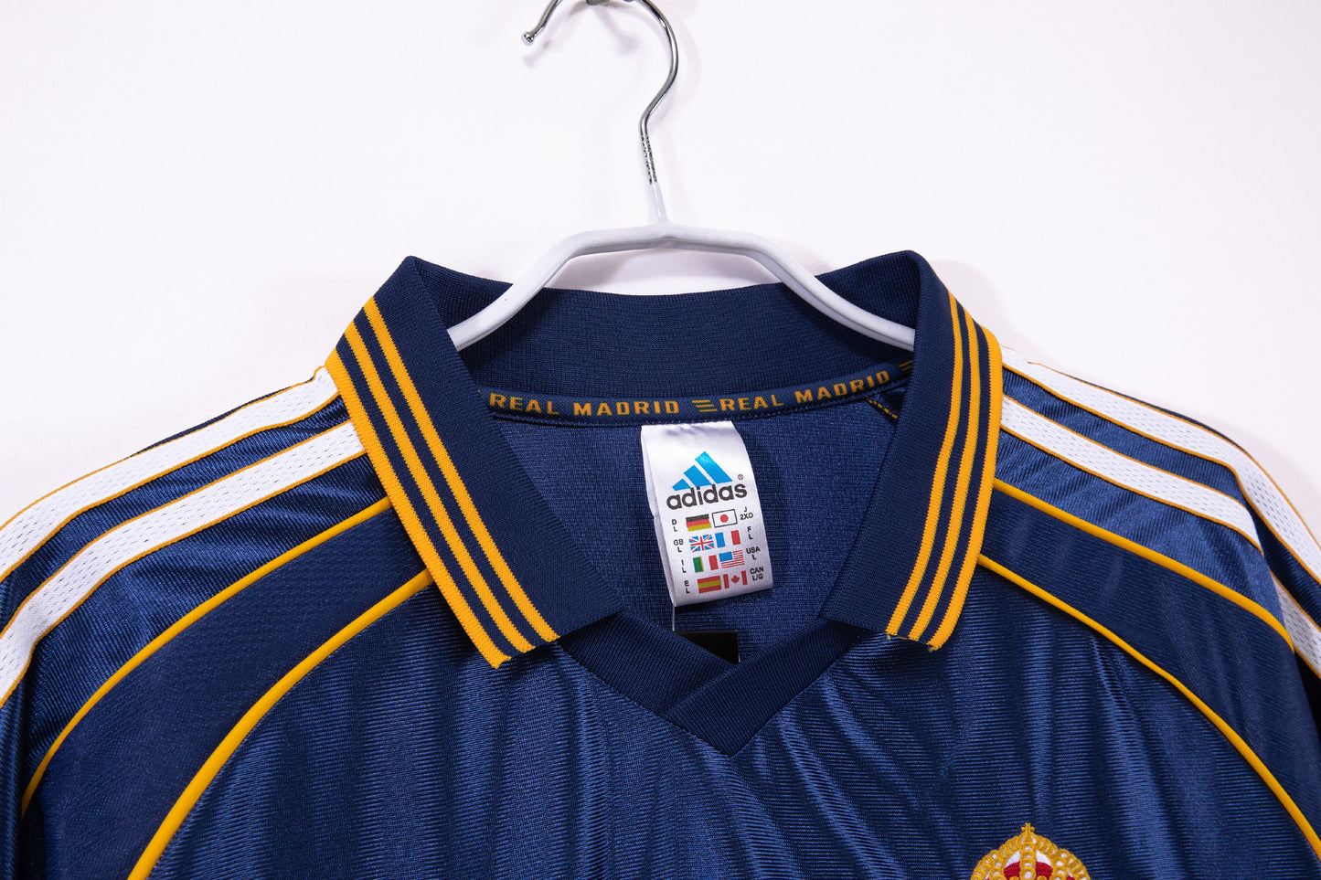 Real Madrid 1998/00 Second Kit Retro Adult