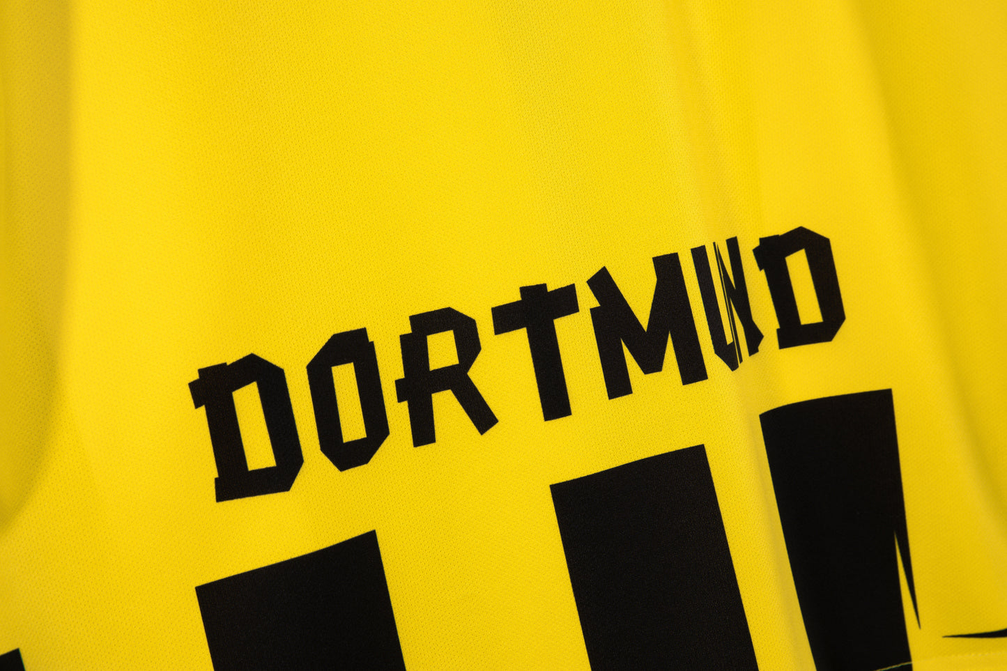 Retro 2012/13 Dortmund Home Kit Adult