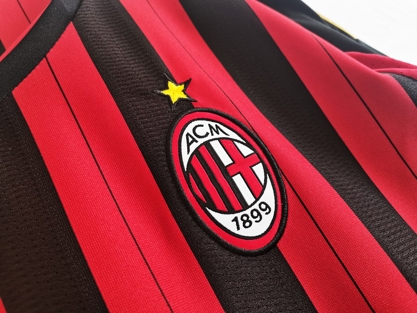 Retro 2013/14 AC Milan Kit Adult