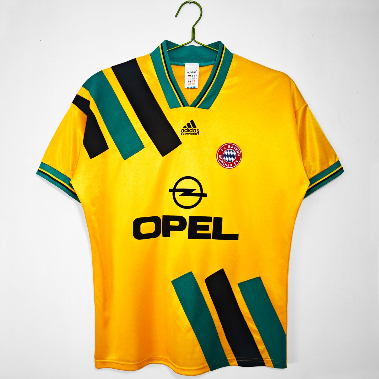 Retro 1993/95 Bayern Away Kit Adult