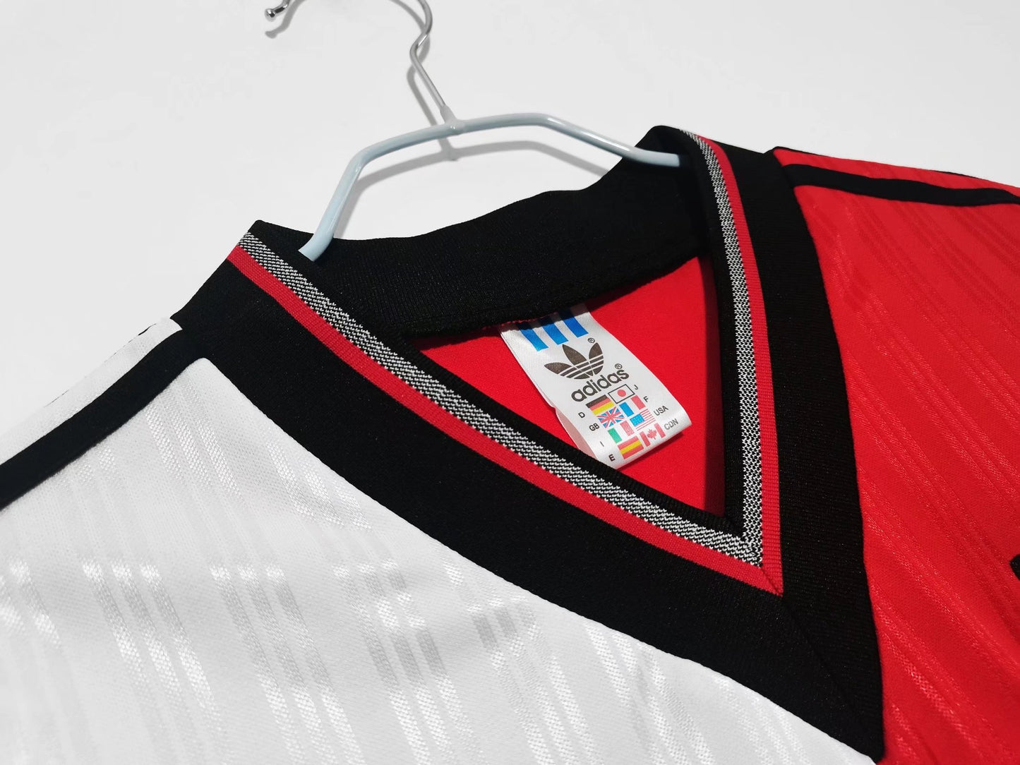 Retro 1995/96 Rangers Away Jersey
