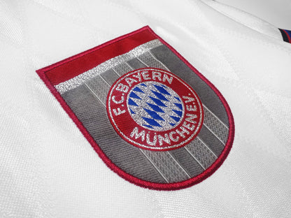 Retro 1996/98 Bayern Away Kit Adult