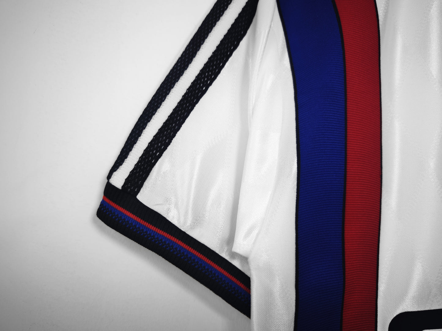 Retro 1996/98 Bayern Away Kit Adult