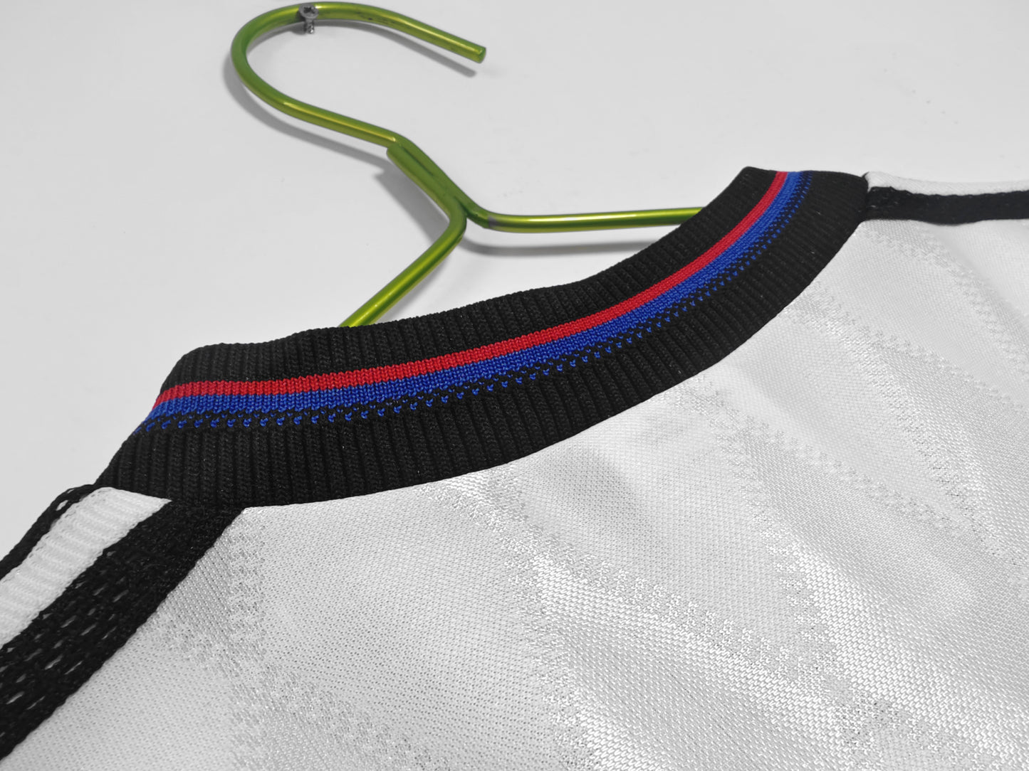 Retro 1996/98 Bayern Away Kit Adult