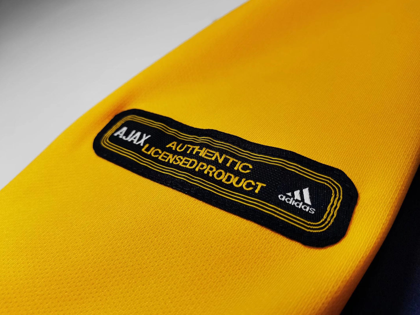 Retro 2000/01  Ajax Away Kit Adult