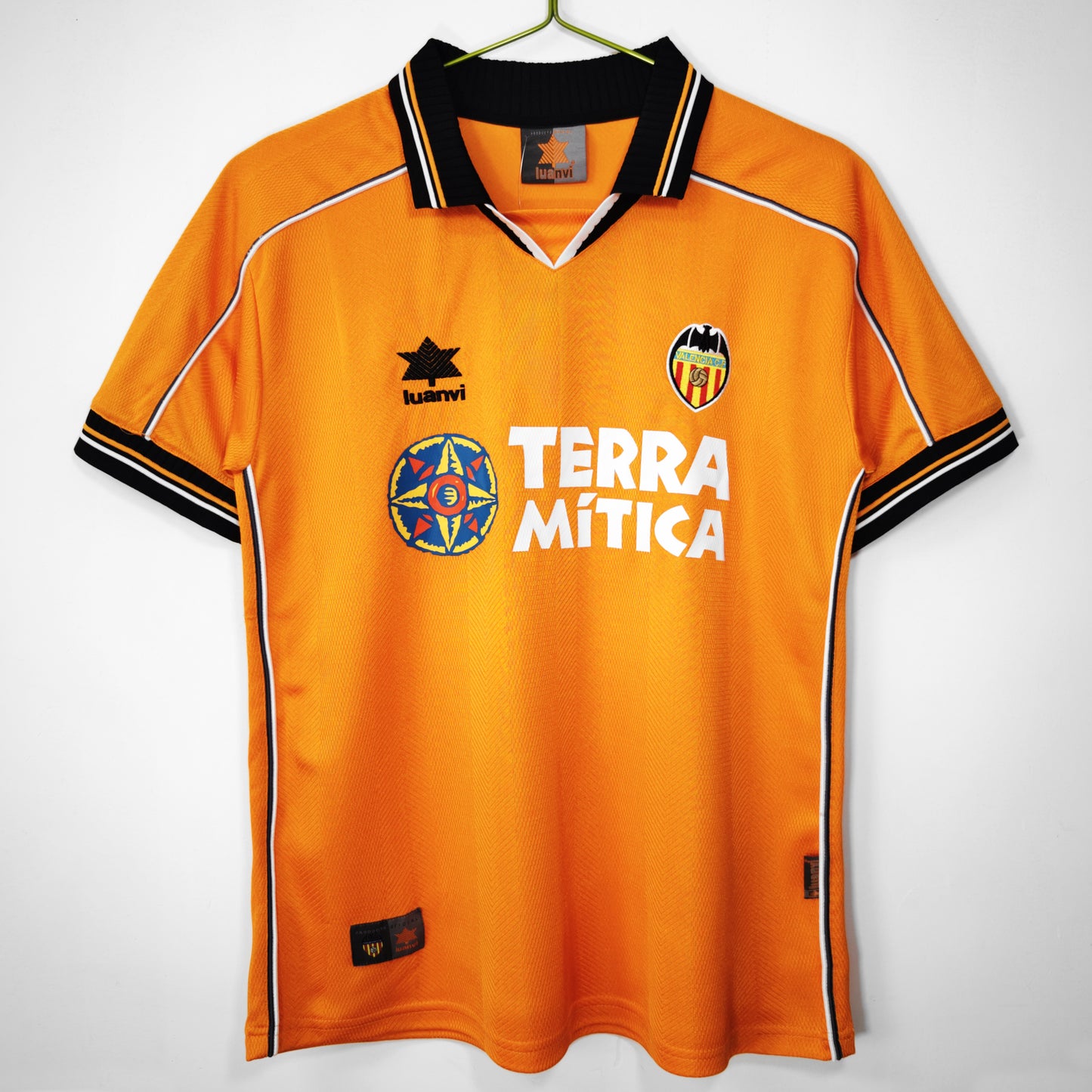 Retro 1999/00 Valencia Away Kit Adult