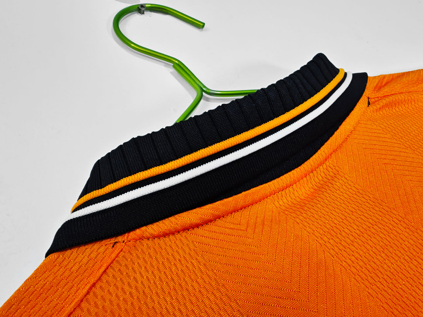 Retro 1999/00 Valencia Away Kit Adult