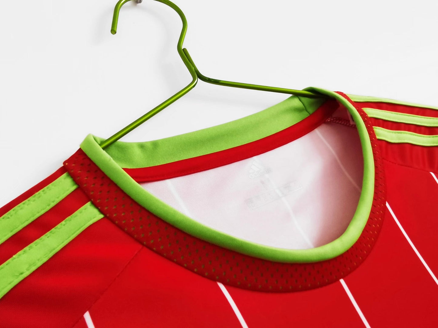 Retro 1996/98 Wales Home Jersey