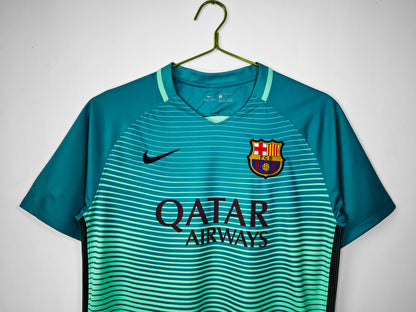 Retro 2016/17 Barcelona Second Kit Adult