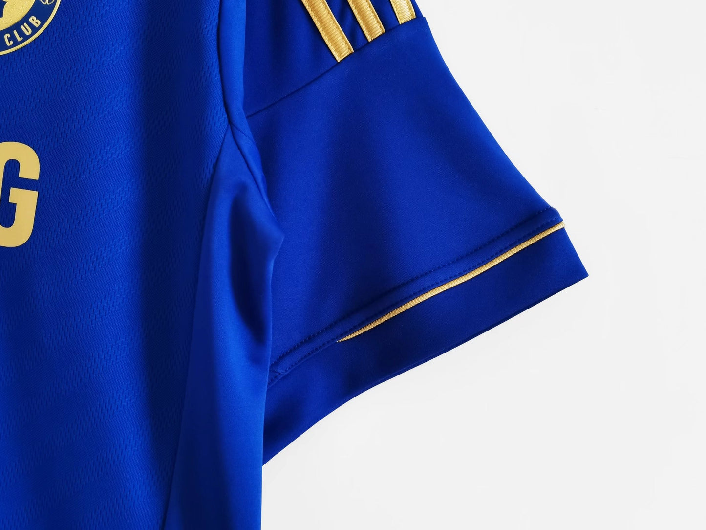 Retro 2012/13 Chelsea Home Kit Adult