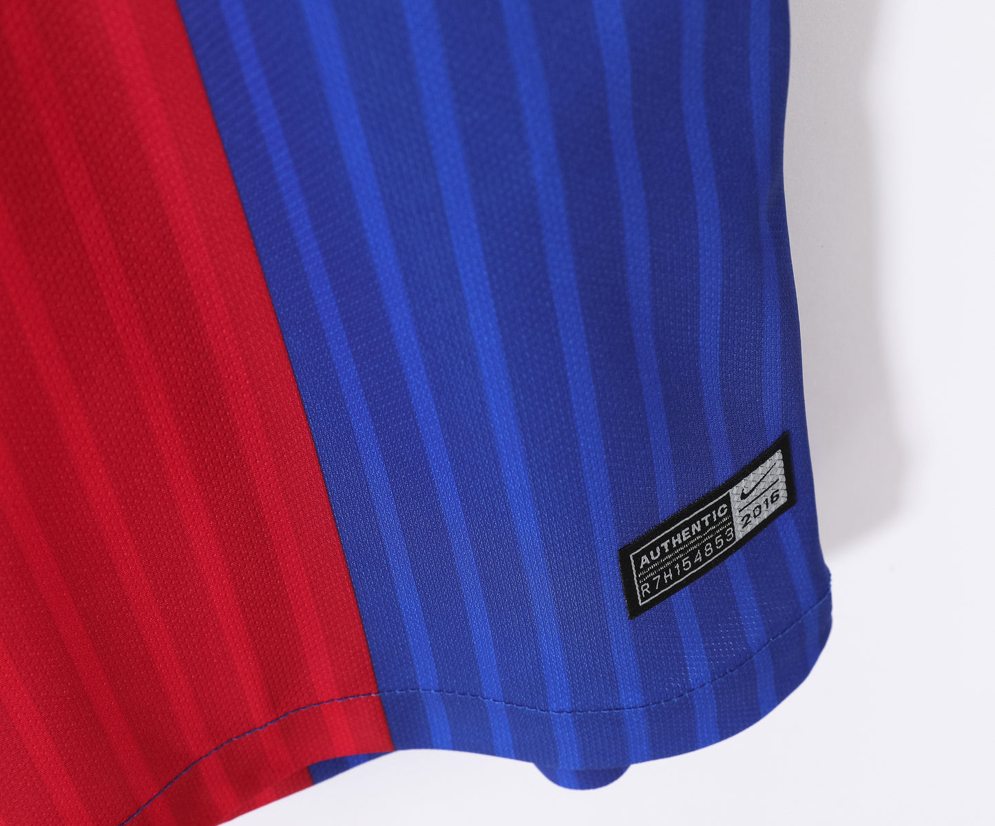 Retro 2016/17 Barcelona Home Jersey