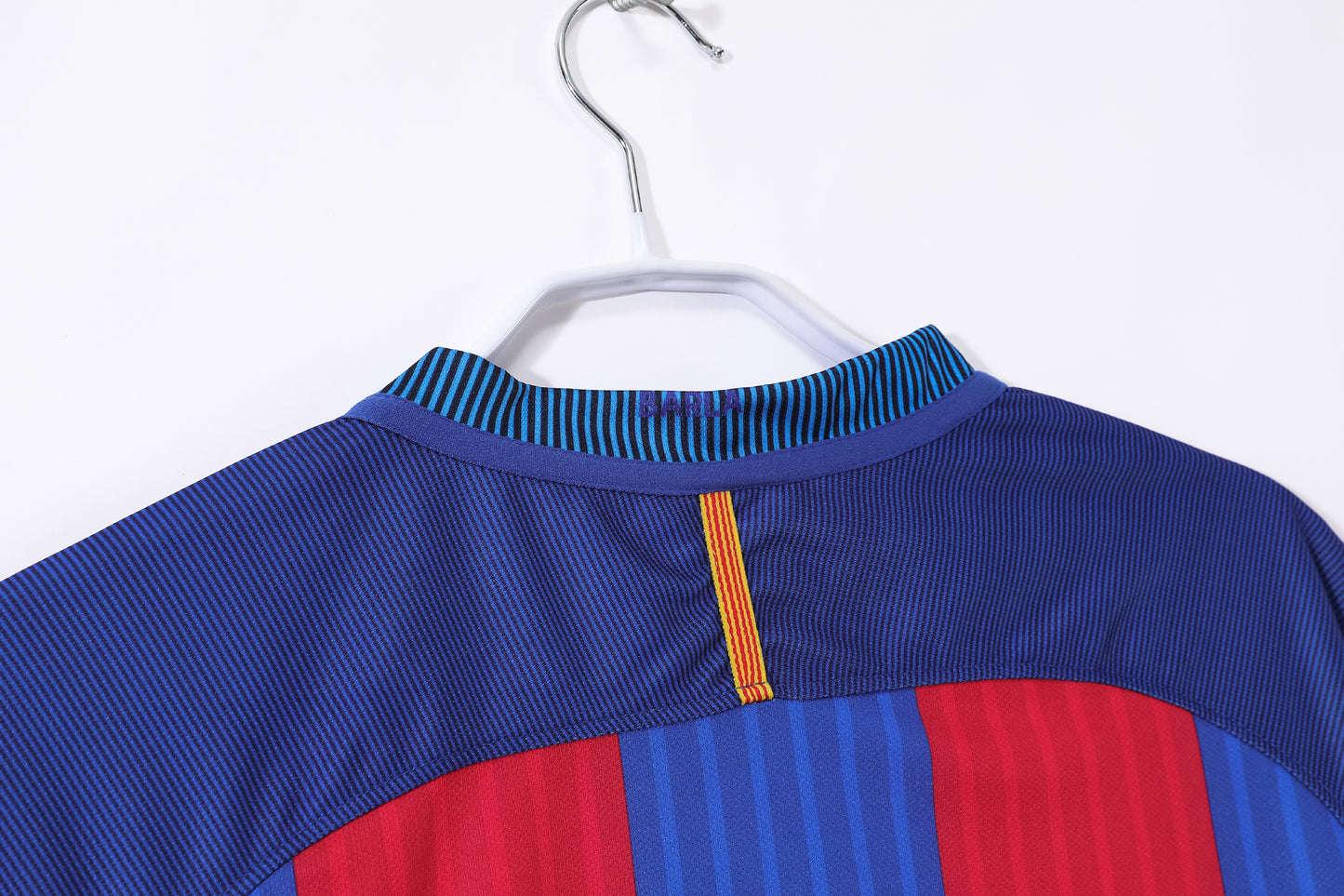 Retro 2016/17 Barcelona Home Jersey