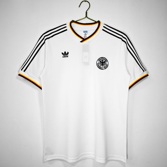 Retro 1986 German Home Kit