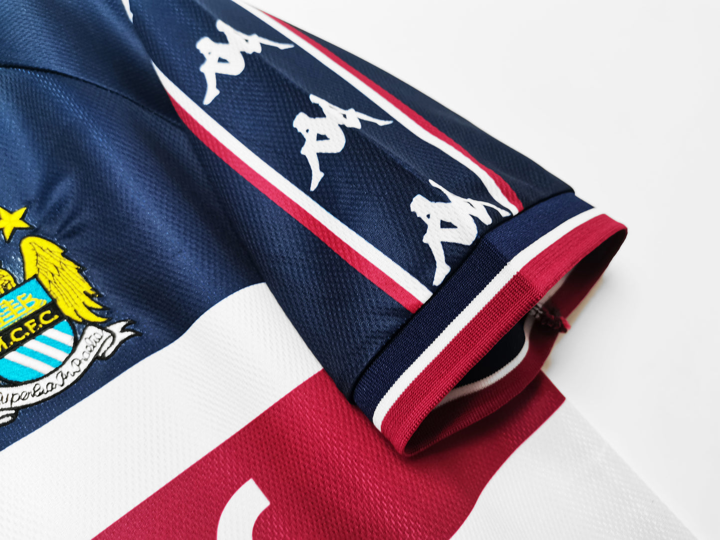 Retro 1997/98 Manchester City Away Jersey