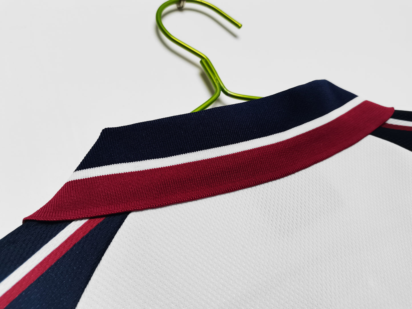 Retro 1997/98 Manchester City Away Jersey