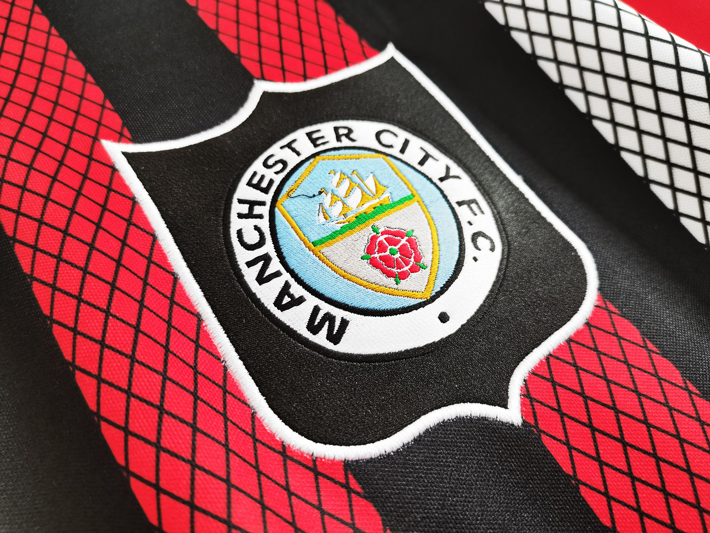 Retro 1994/96 Manchester City Away Jersey