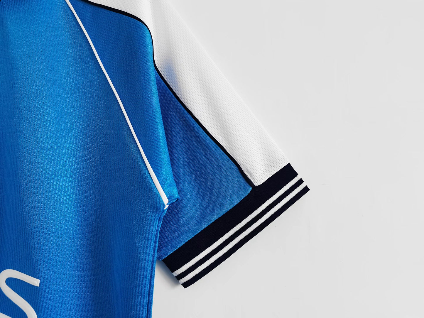 Retro 1999/01 Manchester City Home Jersey