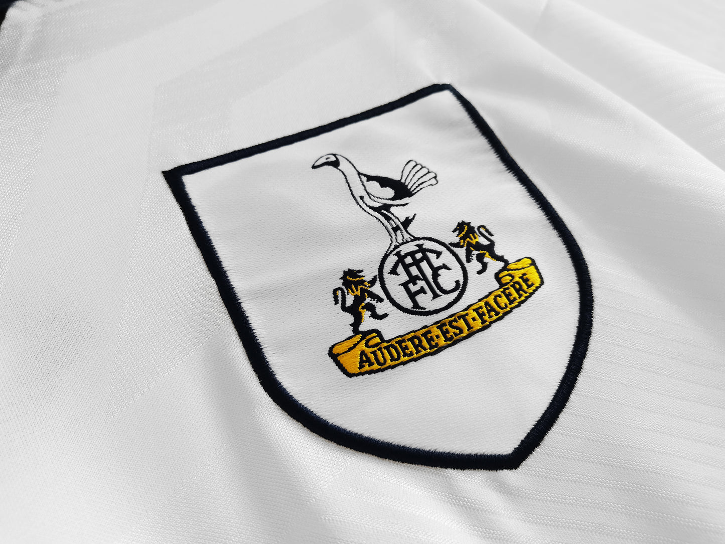 Retro 1994/95 Tottenham Home Kit