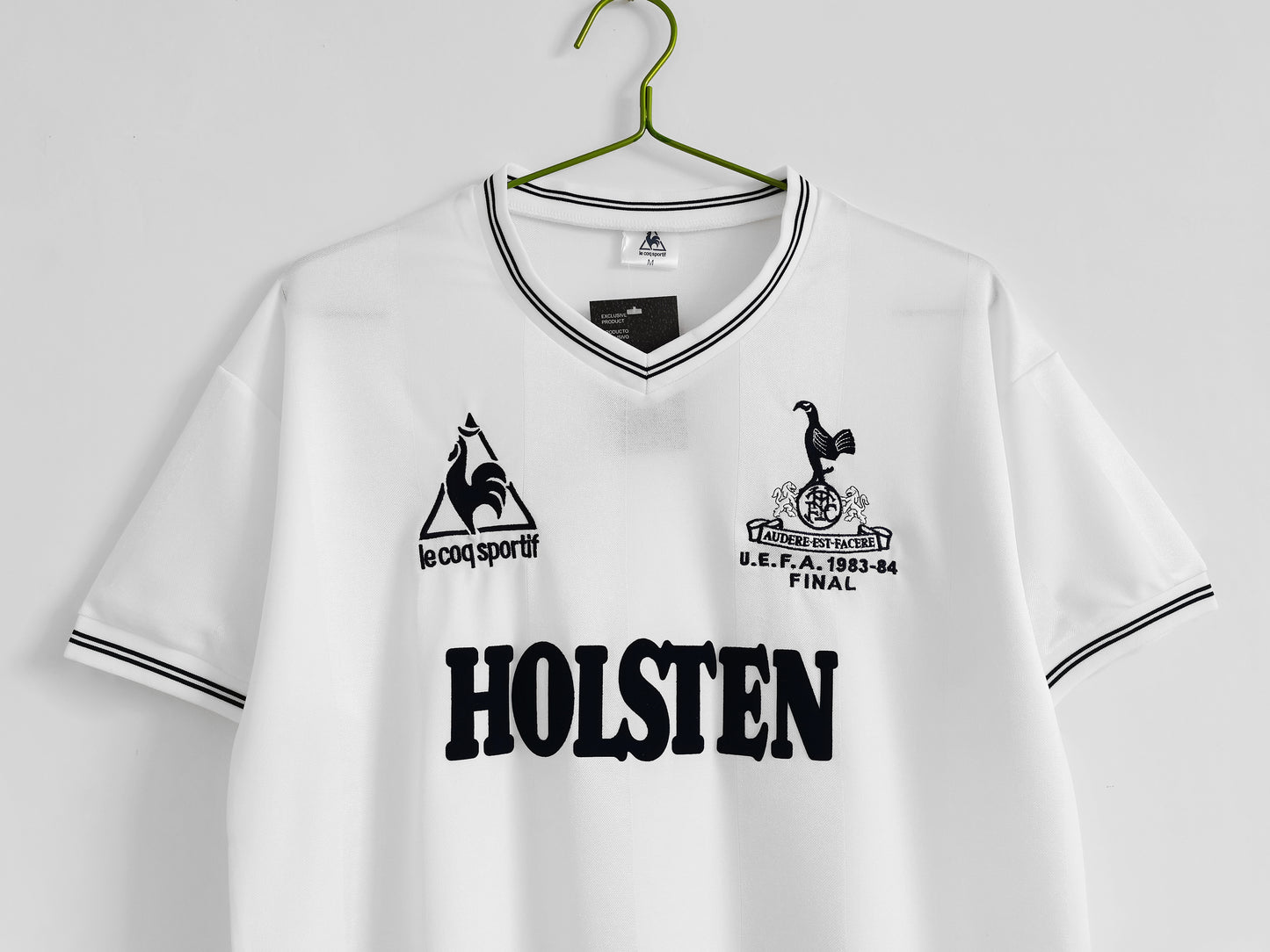 Retro 1983/84 Tottenham Home Kit